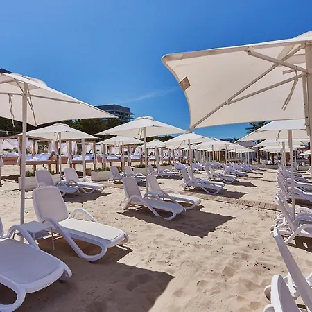 Wave Resort&spa Gold B324 * 米兹多洛杰